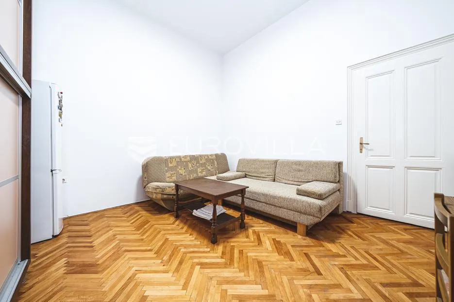 zagreb, centar, dvosoban stan nkp 45 m2, dvije stambene jedinice - slika 6