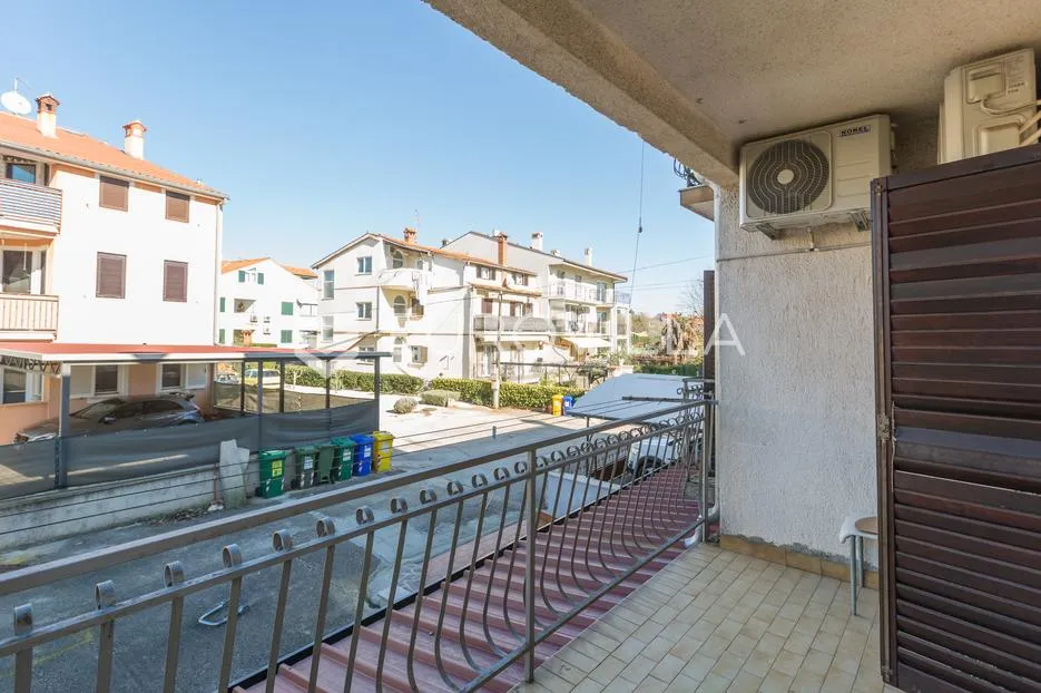 istra, rovinj, trosoban stan u prizemlju s parkingom, 650 m od plaže - slika 16