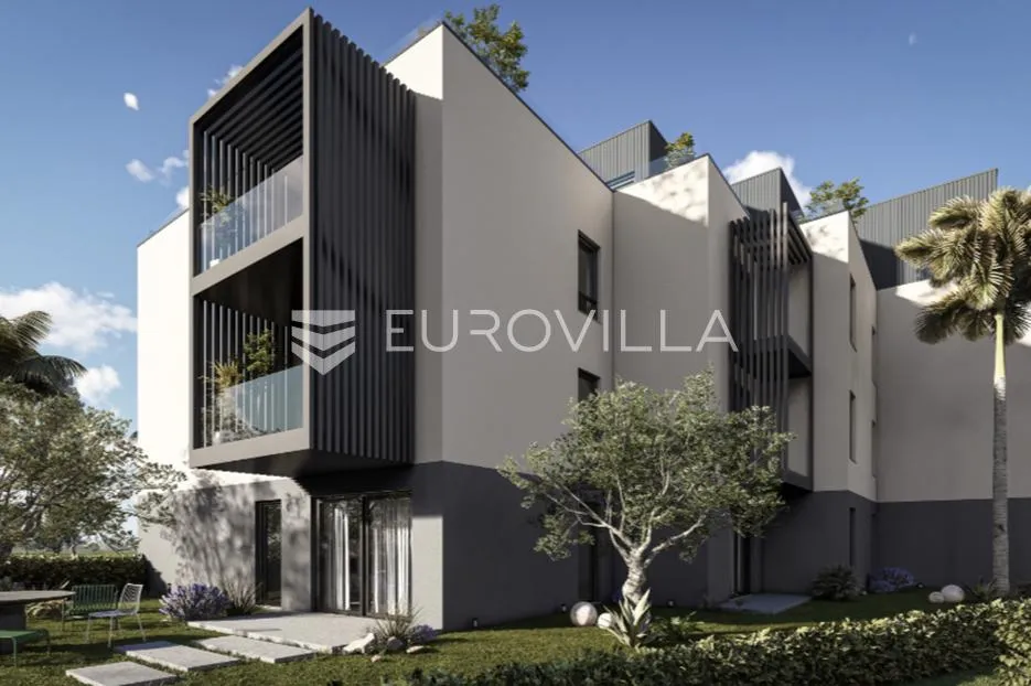 hvar, vrboska, trosoban stan u novogradnji neto korisne površine 113.75 m² - slika 12
