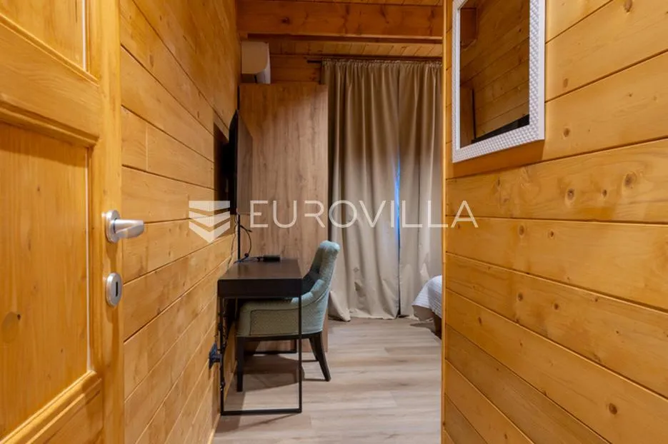 delnice, ekskluzivna villa s bazenom, površine 298 m² - slika 19