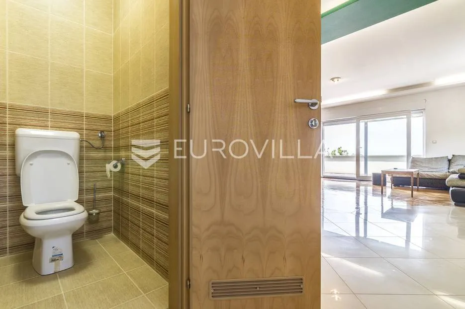 perjavica, dvosoban penthouse 100 m2 s prekrasnim pogledom - slika 5