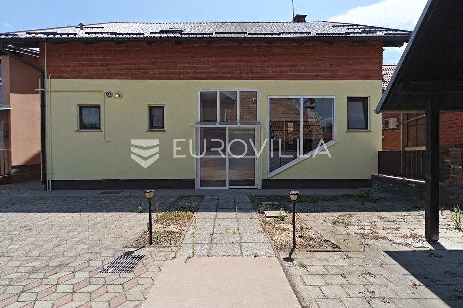 osijek, čepin, prostrana obiteljska kuća s velikom garažom i mogućnošću proširenja - slika 29