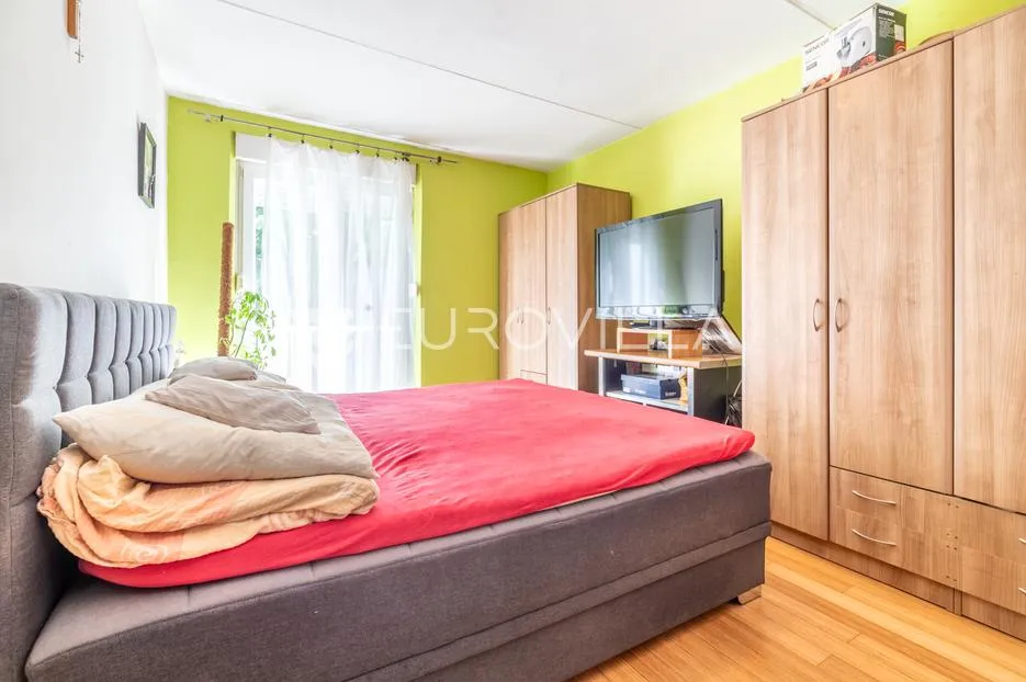 zagreb, voltino, prekrasan dvosoban stan 51 m2 - slika 5