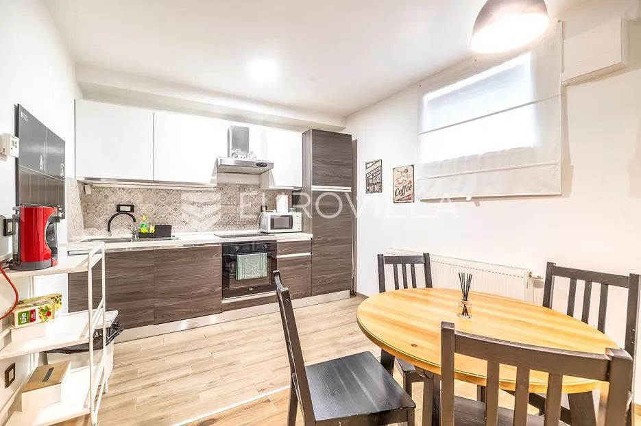 zagreb, maksimir, prekrasan dvosoban stan 45 m² - slika 2