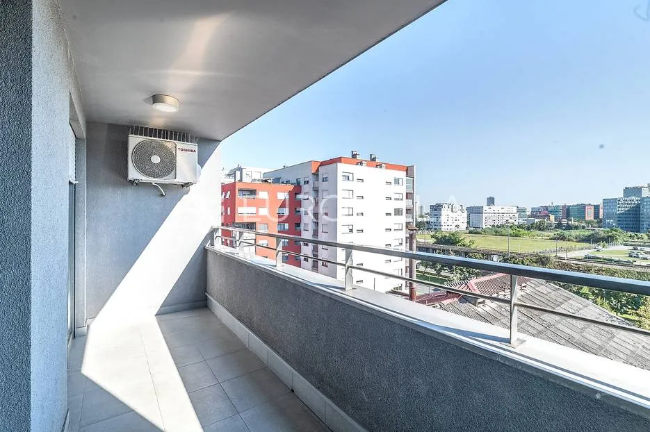 zagreb, ljudevita posavskog, četverosoban stan 132m2 + 2 gm - slika 12