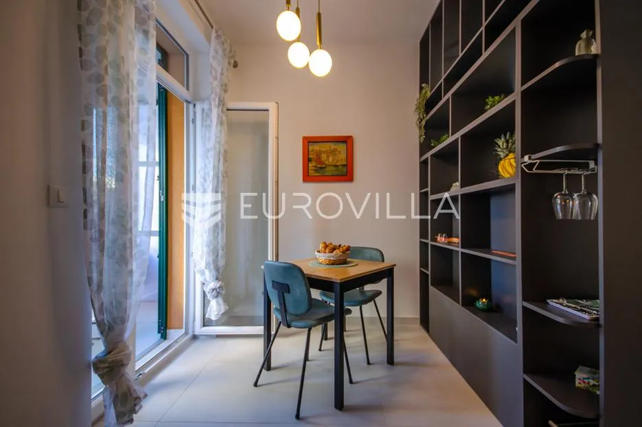 split, tršćanska - renovirani stan s parkirnim mjestom - slika 16