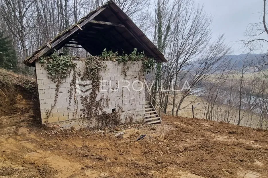 ozalj, grdun, poljoprivredno zemljište 8429 m² s 2 objekta - slika 11