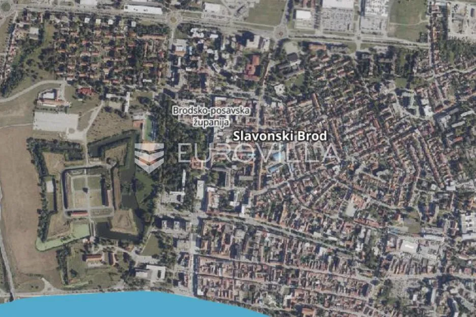 Slavonski Brod, CENTAR, atraktivno građevinsko zemljište cca 900 m²
