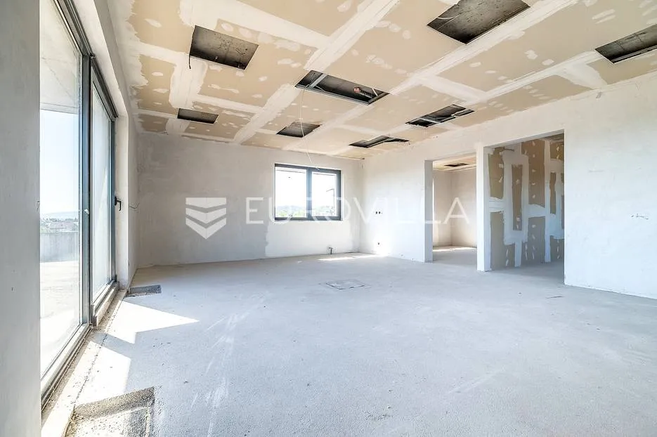 zaprešić, poslovna roh bau zgrada 2010 m² na zemljištu 2013 m² - slika 7