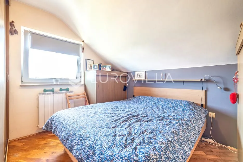 zaprešić, prekrasan dvoetažan četverosoban stan 88 m² - slika 8