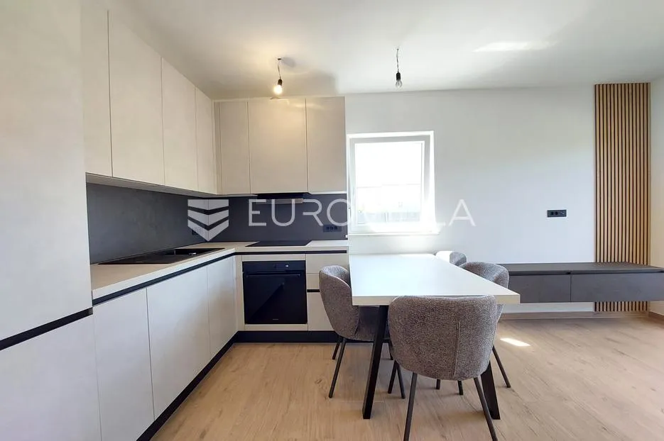 istra, pula, dvosoban stan s vrtom i bazenom, novogradnja - slika 4