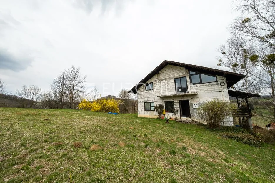 okolica zaprešića, gornja pušća, kuća 290 m² za adaptaciju - slika 27