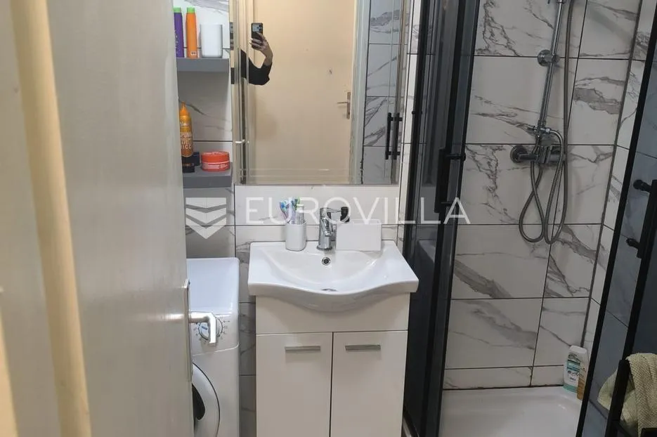 vukovar, borovo naselje, četverosoban stan 92,28 m² na prvom katu s liftom - slika 7
