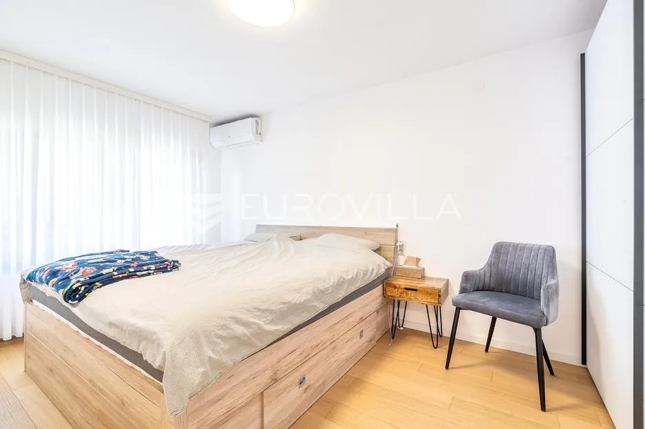 zagreb, gornja dubrava, dva novoadaptirana stana u kući s garažom, 110 m² - slika 5