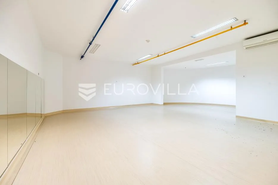 zagreb, strojarska, poslovni prostor, 400 m² i 4 garažna mjesta - slika 6