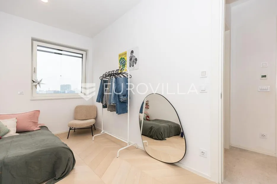 zagreb, vmd heinzelova, luksuzan četverosoban stan 120 m² - slika 12