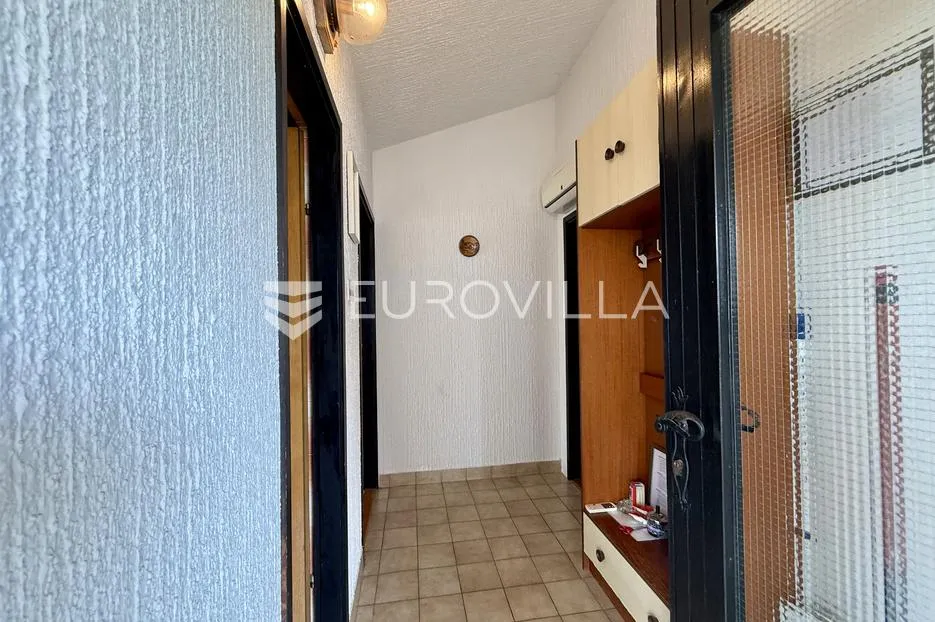 medulin, kuća sa tri apartmana i pogledom na more - slika 24