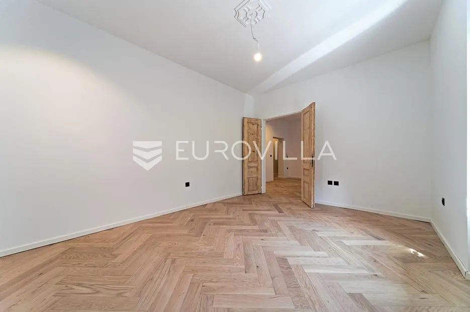 osijek, centar, prodaje se uređen stan površine 69 m² - slika 1