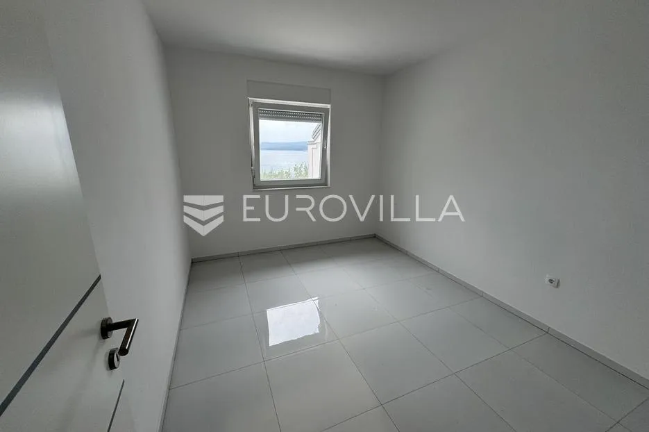 crikvenica, novogradnja, predivan trosoban stan nkp 56 m2 - slika 4