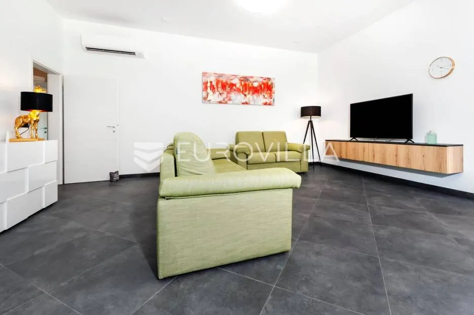istra, rovinj, prekrasna moderna nova villa 139 m² sa bazenom - slika 8