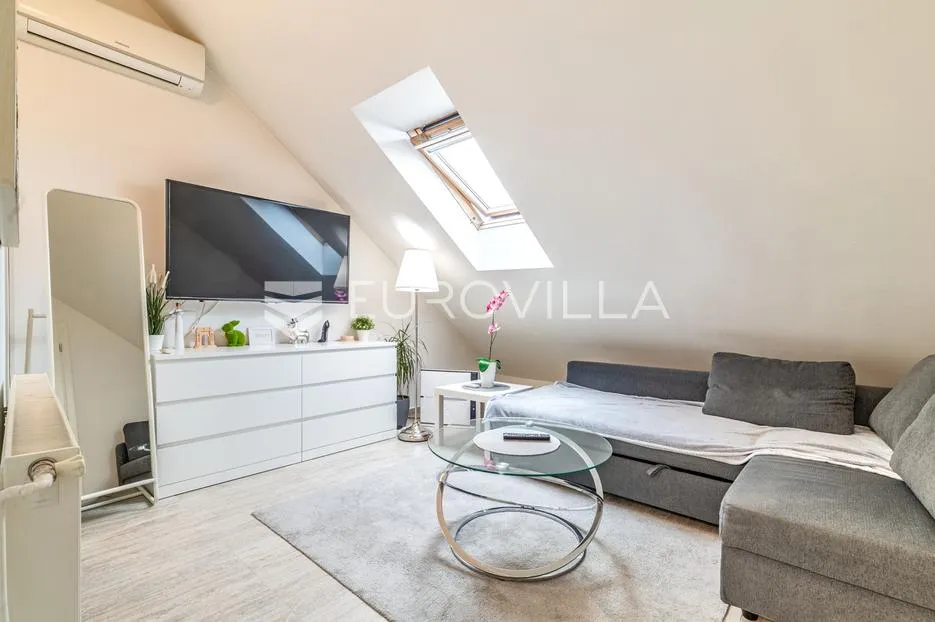 trešnjevka, novouređen dvosoban stan 68 m² - slika 2