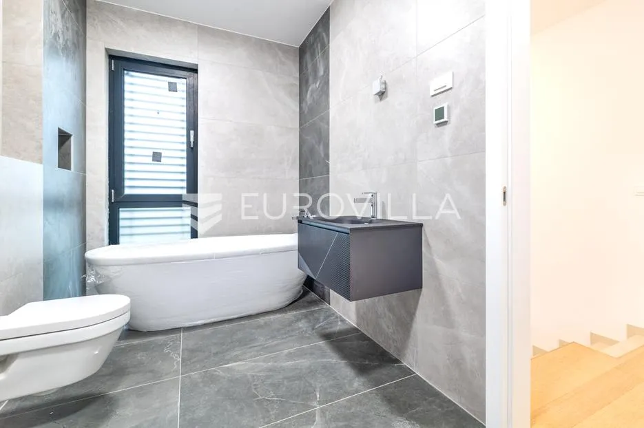 velika gorica, kurilovec, moderan četverosobni stan u urbanoj vili, 170 m², novogradnja - slika 10