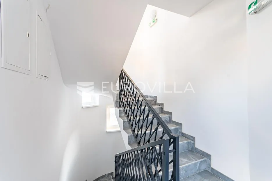 varaždin, centar, trosoban stan površine 81,70 m², novogradnja - slika 10