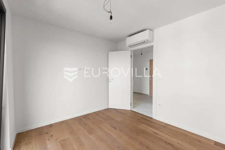 istra, novigrad, stan s 2 spavaće sobe na 1. katu 98 m² parkirno mjesto - slika 20