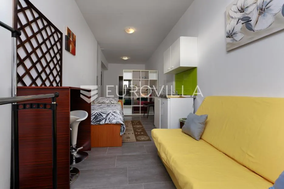 kastav, brestovice, dvosoban stan 110 m² s 2 kupaonice i 2 terase - slika 5