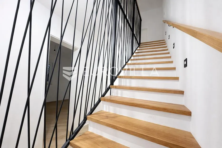 pag, šimuni, četverosoban penthouse u novogradnji, 100 m od mora - slika 10