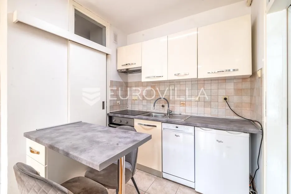 zagreb, vrhovec, dvosoban stan 42 m2 na 3. katu - slika 5