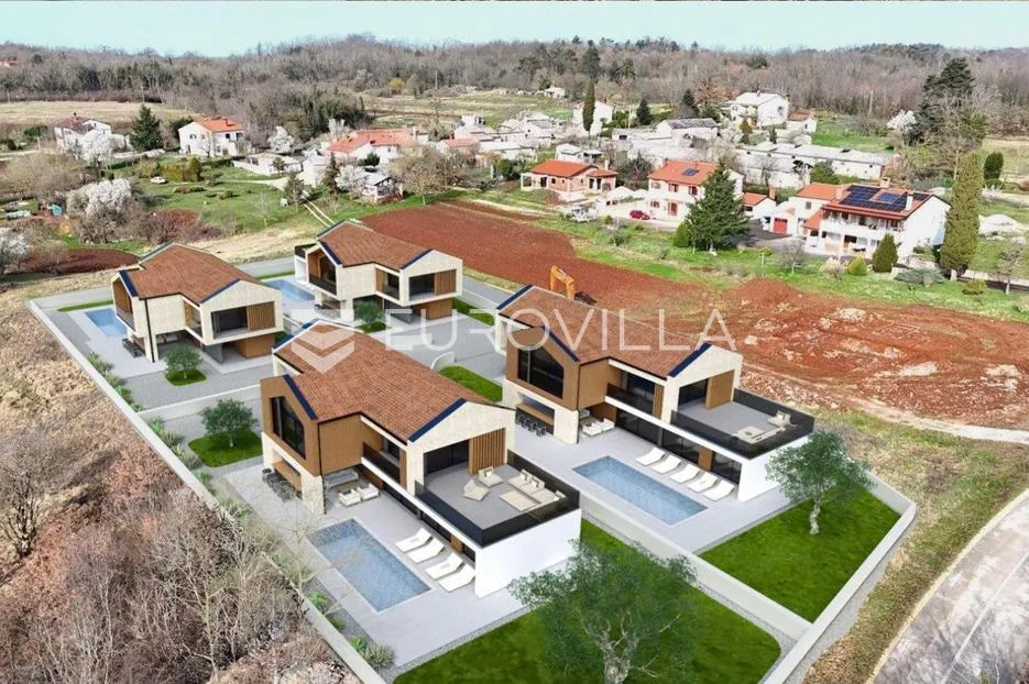 istra, pazin - prostrano zemljište 10.700m2 s građevinskim dozvolama za izgradnju četiri vile - slika 7