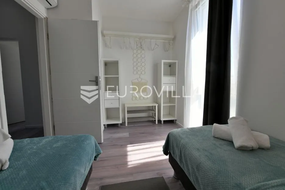 pag, stara novalja, dvojna vila s bazenom na top lokaciji - slika 15