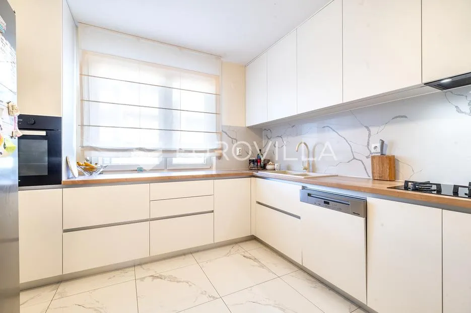 zagreb, odra, dvoetažni četverosoban stan s vrtom i 2 parkirna mjesta, 120 m² - slika 4