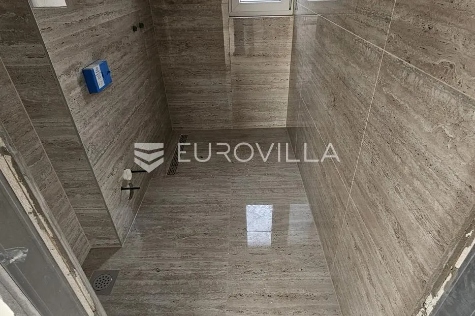 kaštela penthous s pogledom na more, trosoban stan 148,6 m², garaža za dva automobila - slika 6