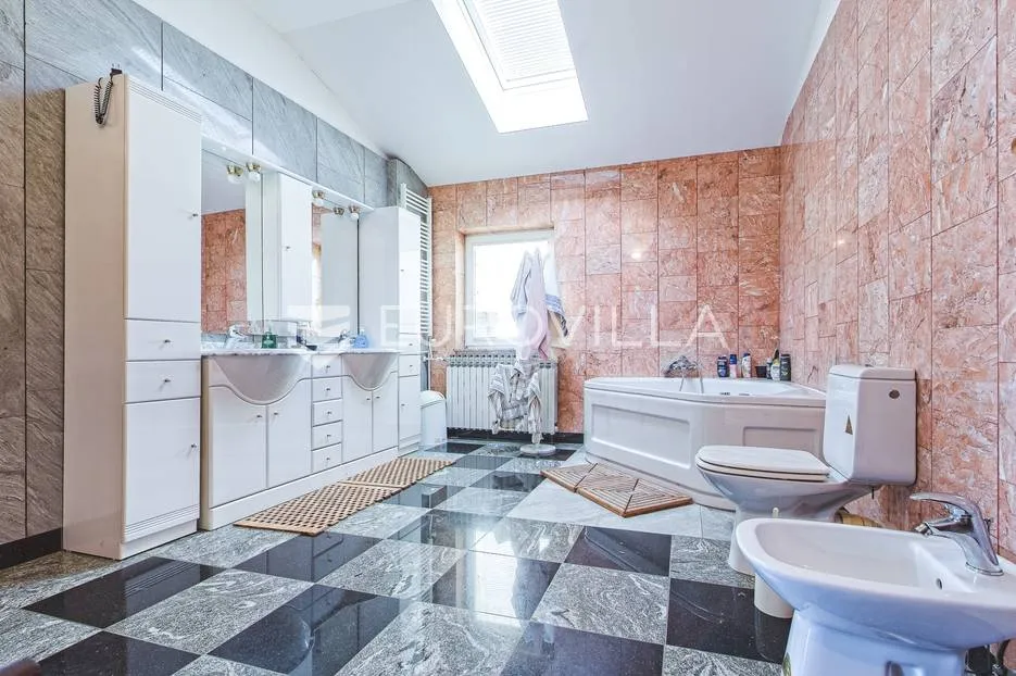 samobor, giznik, prekrasna kuća 450 m² sa okućnicom 2000 m² - slika 14