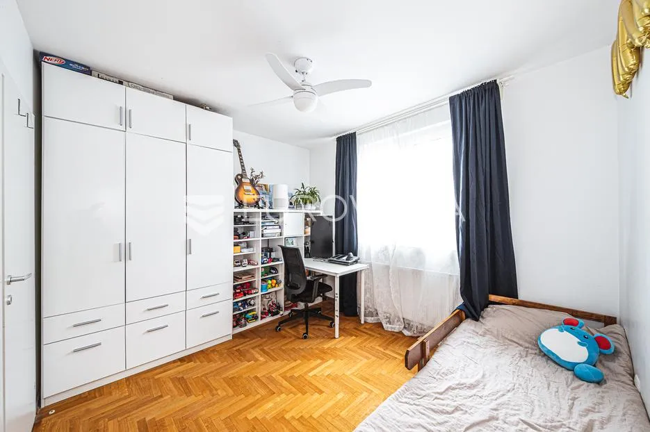 zagreb, špansko, predivan trosoban stan 69 m² - slika 10