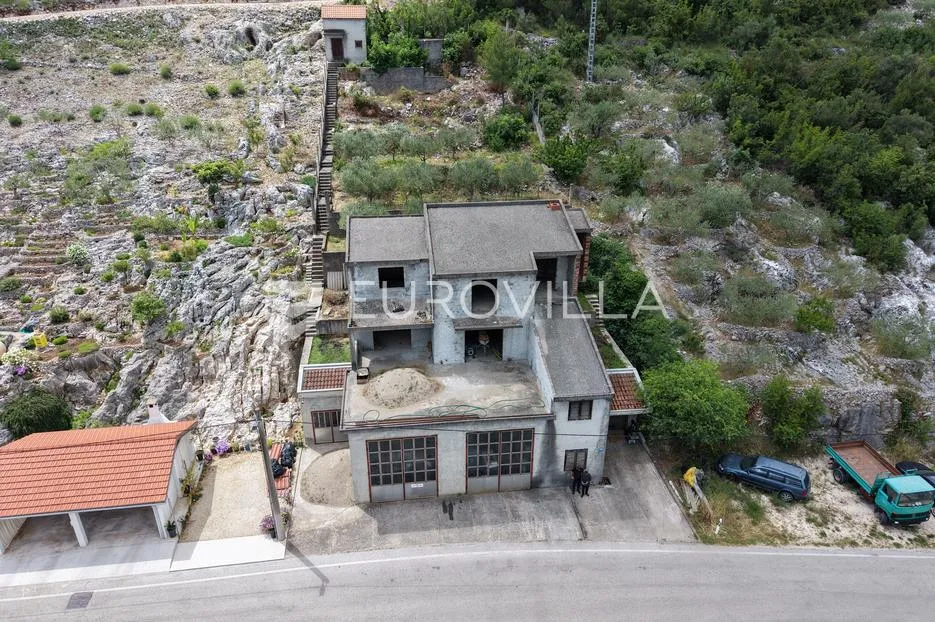 metković, momići, zgrada stambeno poslovne namjene 516 m² - slika 2