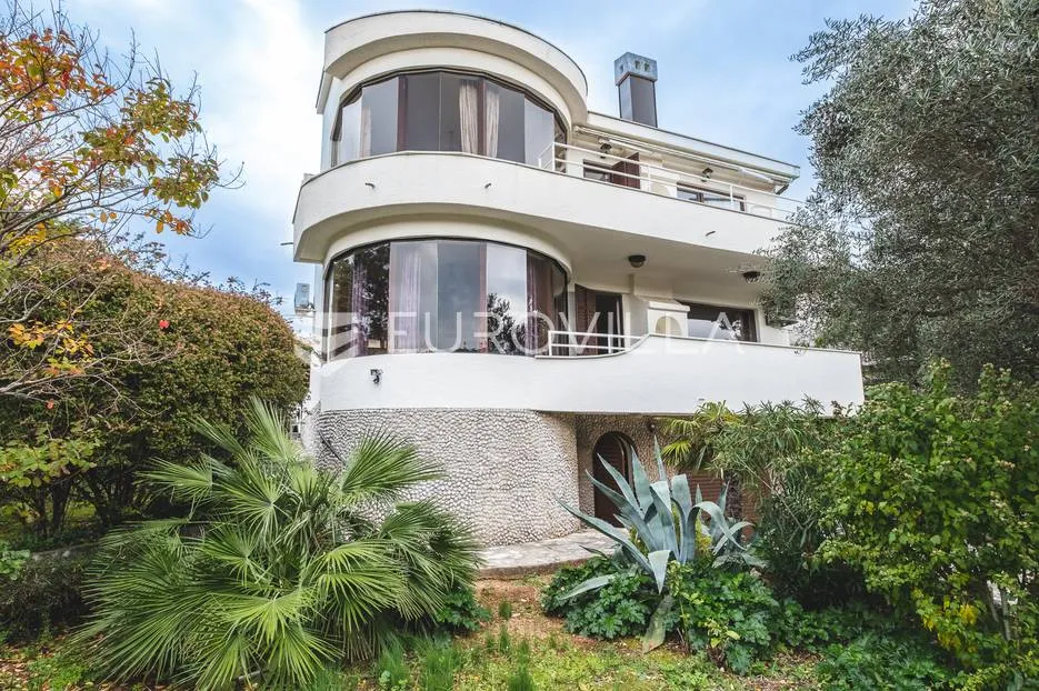 otok krk, grad krk, izvanredna kuća u prvom redu do mora nkp 260 m2 - slika 3