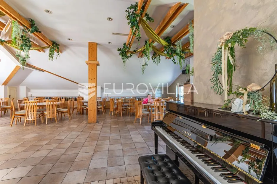 nedelišće, pušćine, restoran, pansion, event centar 1.078 m² - slika 11