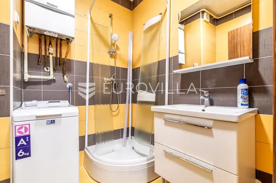 zagreb, vukomerec, jednosoban stan 39 m² na 3. katu stambene zgrade - slika 4