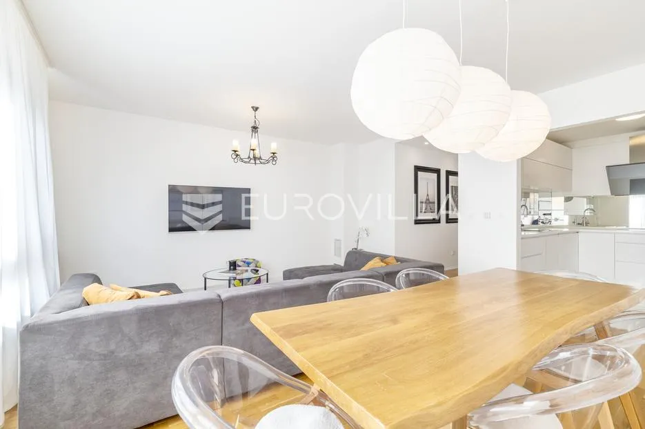 zagreb, črnomerec prekrasan luksuzan trosobni stan 75 m² sa parkirnim mjestom - slika 2
