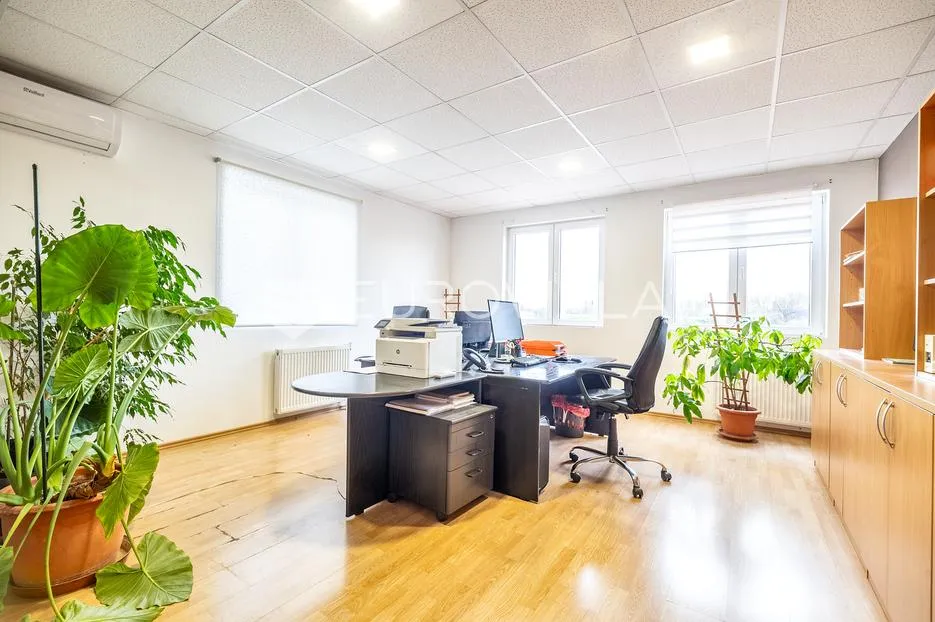 rugvica, poslovni kompleks površine 2.970 m² na zemljištu od 24.545 m² - slika 14