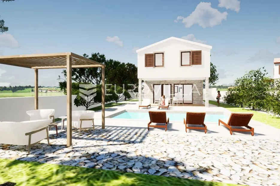 Svetvinčenat, Gilešići, Vila s bazenom i okućnicom - Juršići