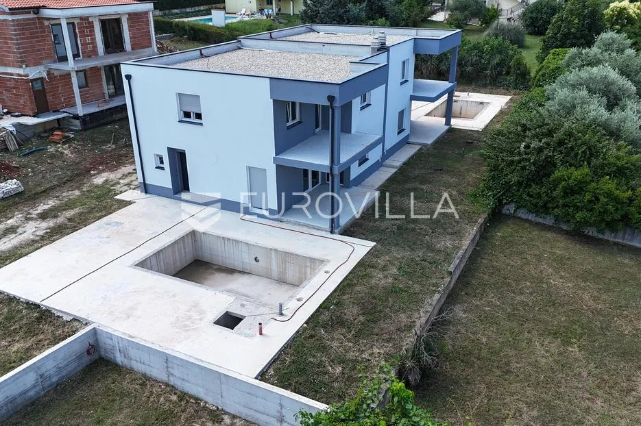 istra, poreč, ekskluzivna dvojna vila vrhunske kvalitete s bazenom i wellnessom - slika 6