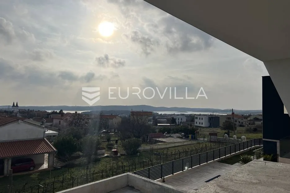 istra, medulin kuća s bazenom nedovršena, pogled na more - slika 9