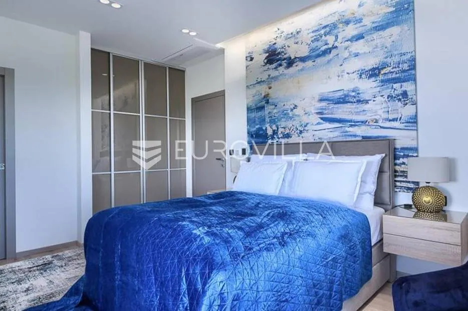istra, rakalj, prekrasna vila s pogledom na raški zaljev nkp 270 m2 - slika 10