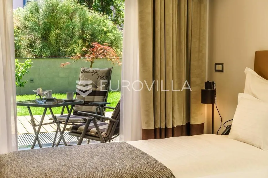 split, žnjan, hotel s jedanaest soba - slika 6