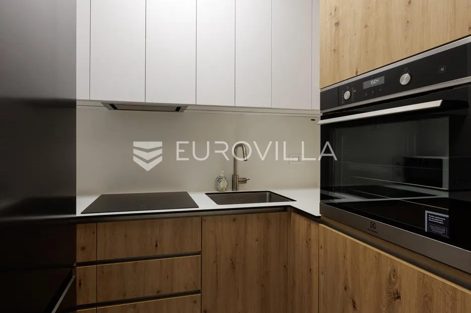 dubrovnik, lapad, trosoban apartman s terasom i garažnim mjestom - slika 9