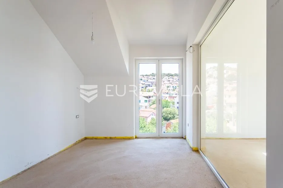šibenik, plaža banj, penthouse sa prekrasnim pogledom na more, 138,97 m² - slika 10